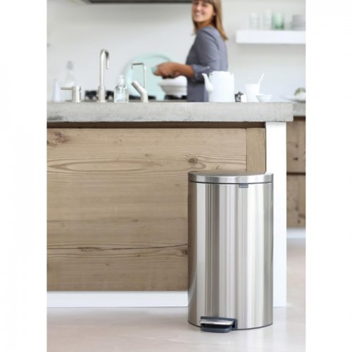 Brabantia Bin Silent Pedal Flat back Space Saving Matt Steel Finger Print Proof 30L Bath Kitchen Hotel