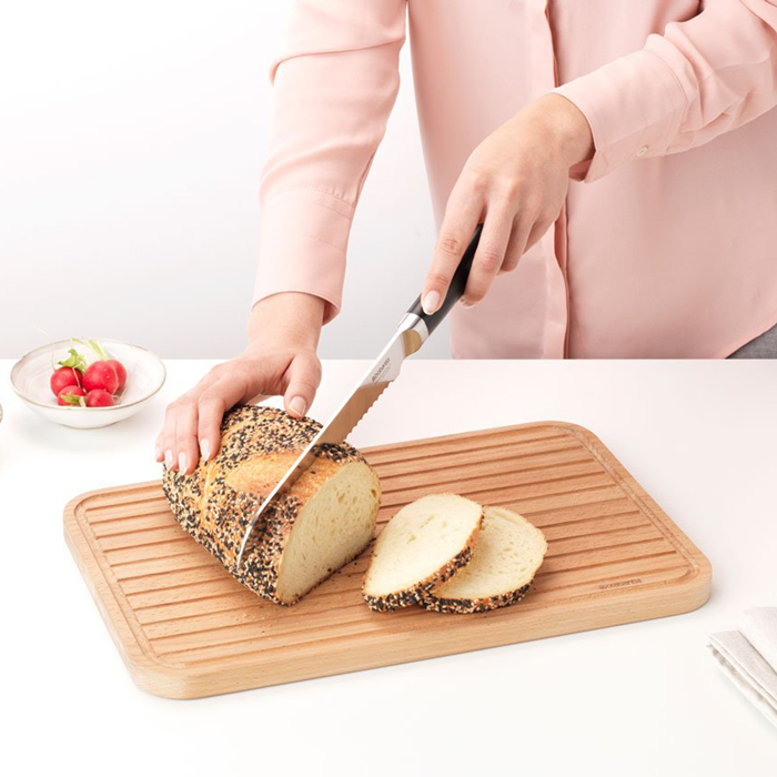 Eller chopping board for cutting bread 28x36cm
